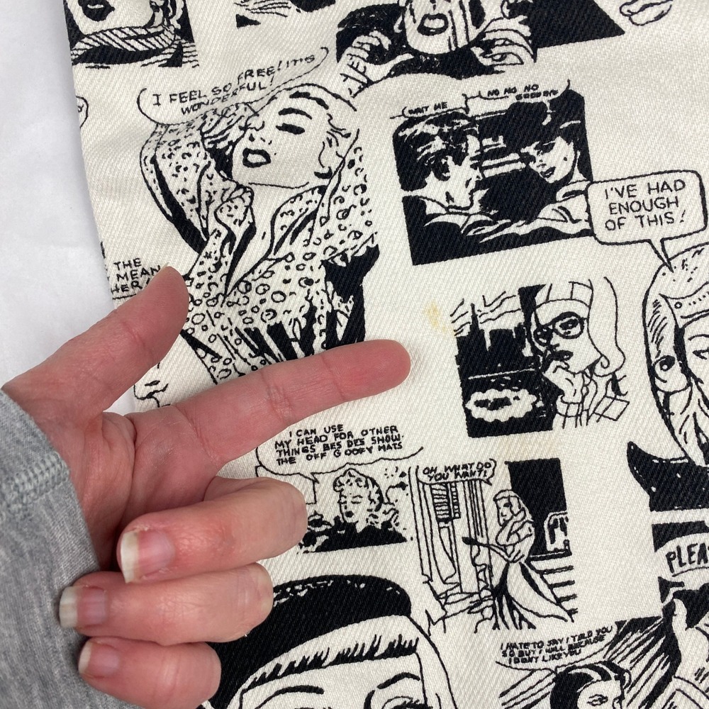 Reformation Newsprint Jeans Women's Size 2* Black and White Comic Print - Picture 13 of 16